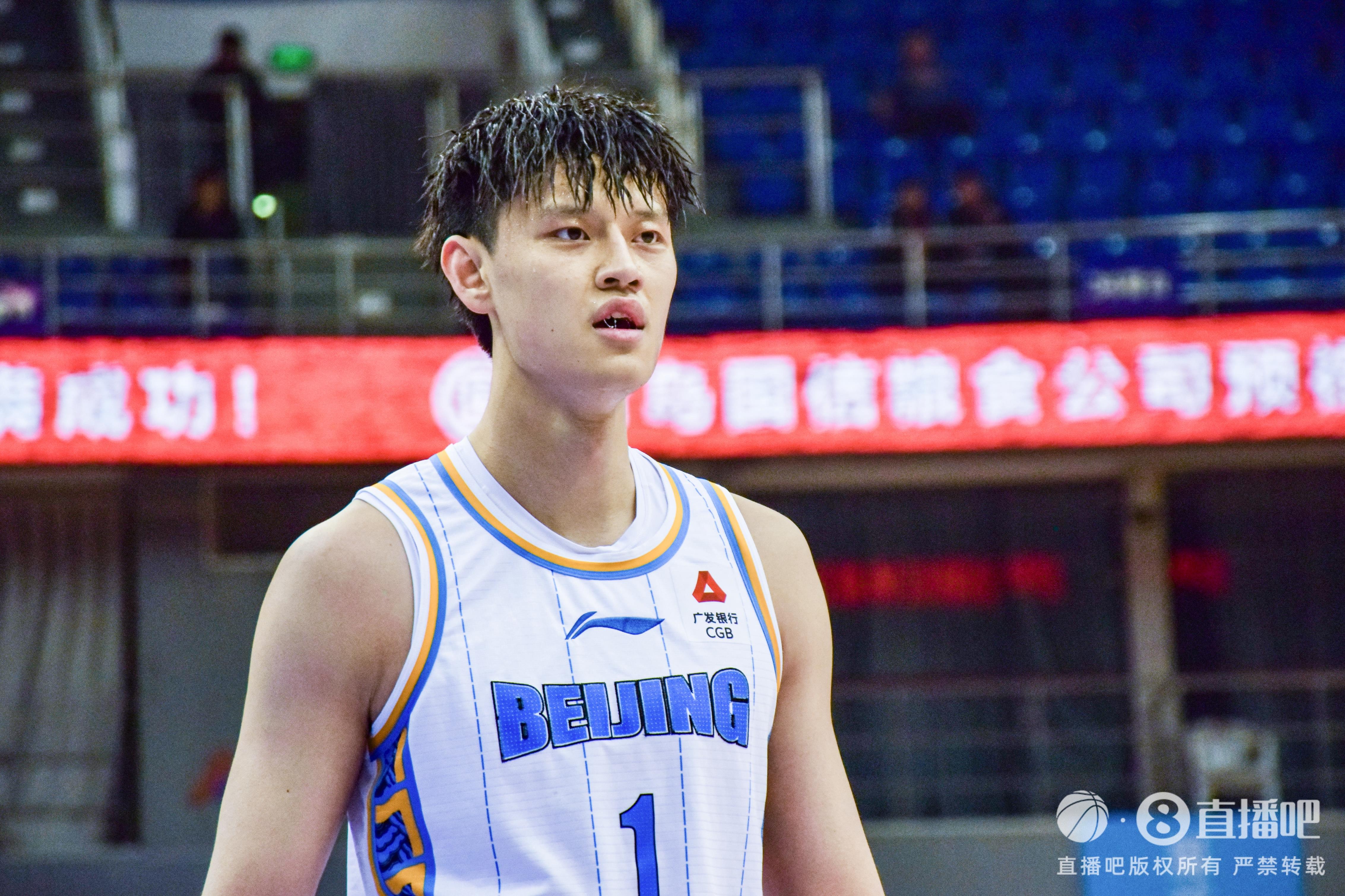 7次大帽相當炸裂！曾凡博替補砍16分7板7帽 大帽絕殺遼寧！