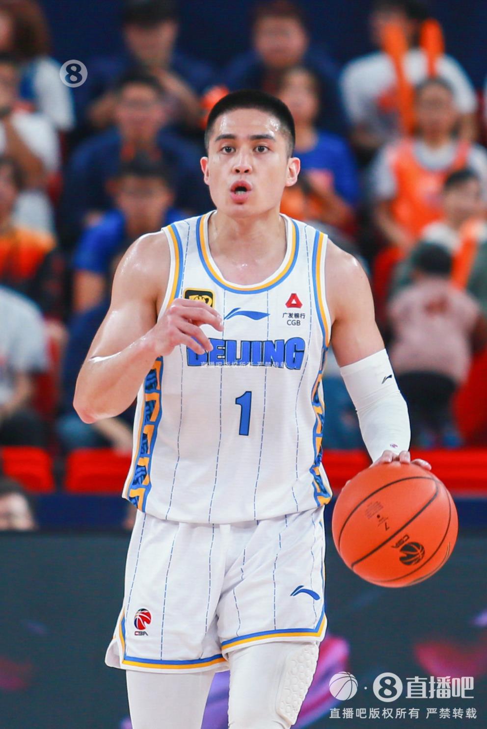 第四節(jié)先生！陳盈駿9中3得11分2板9助&11分全部為第四節(jié)所得！