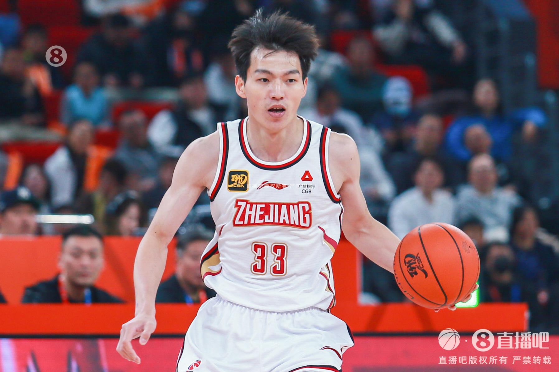 發(fā)揮穩(wěn)定！吳前12中6&三分8中4貢獻(xiàn)17分3板2助1斷